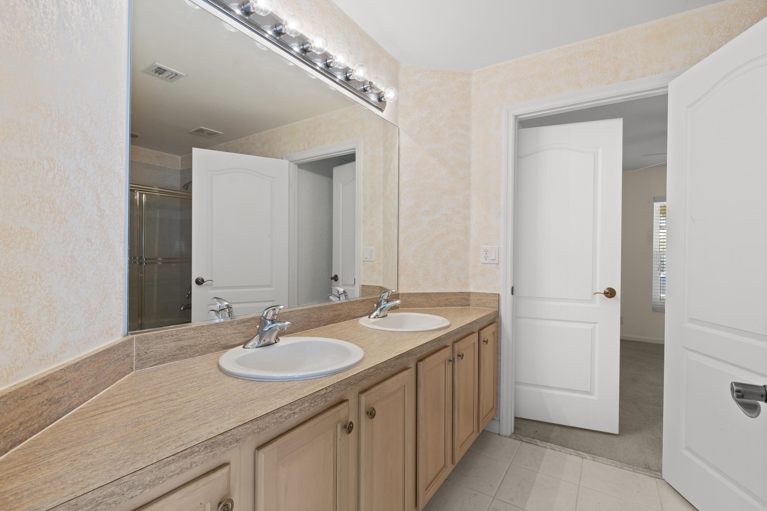 ANTHONY GROVES PH 2 - Residential