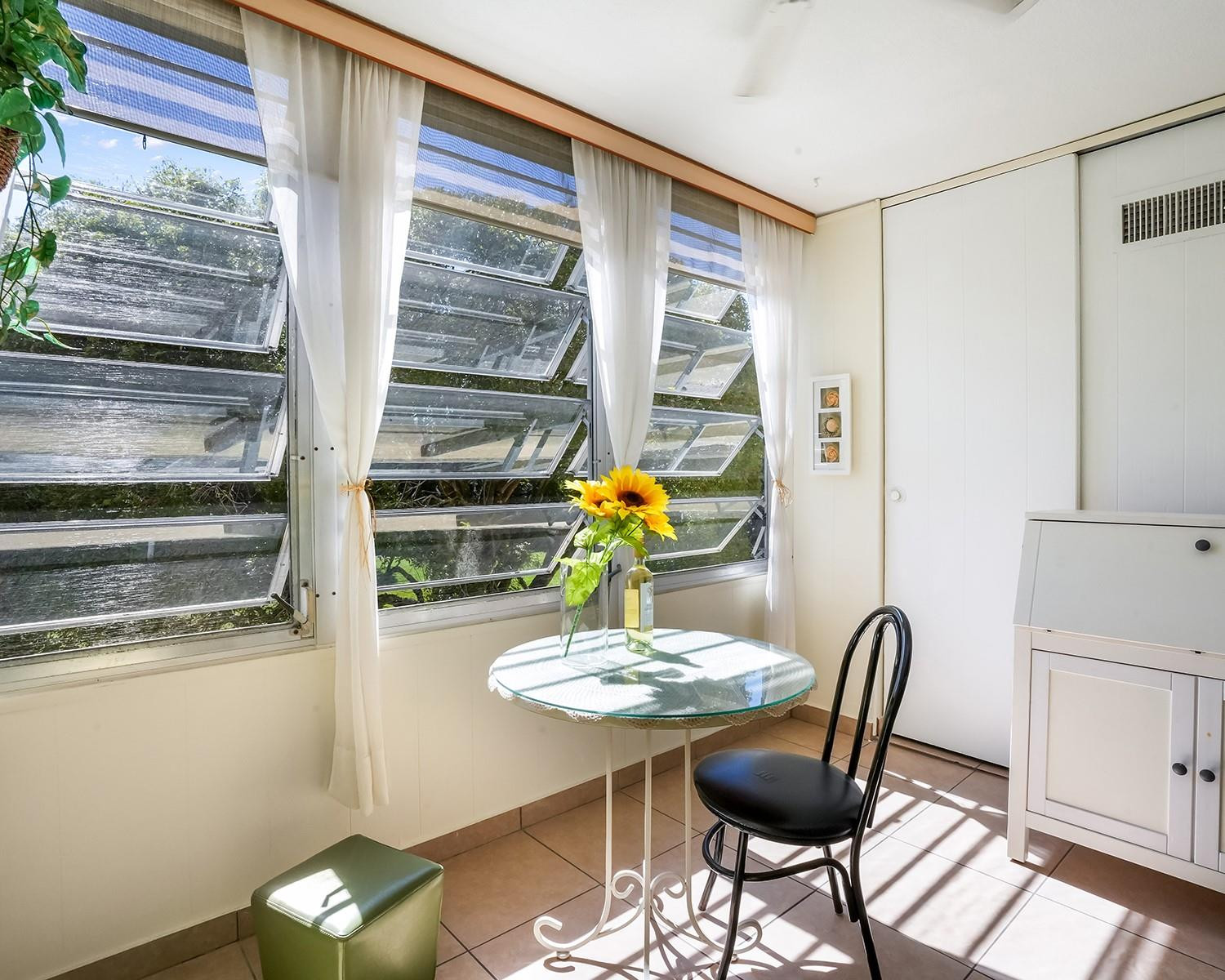 VILLAGE ROYALE GREENWOOD - Residential