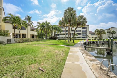 A home in North Palm Beach