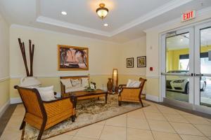 LATITUDE DELRAY BEACH CON - Residential