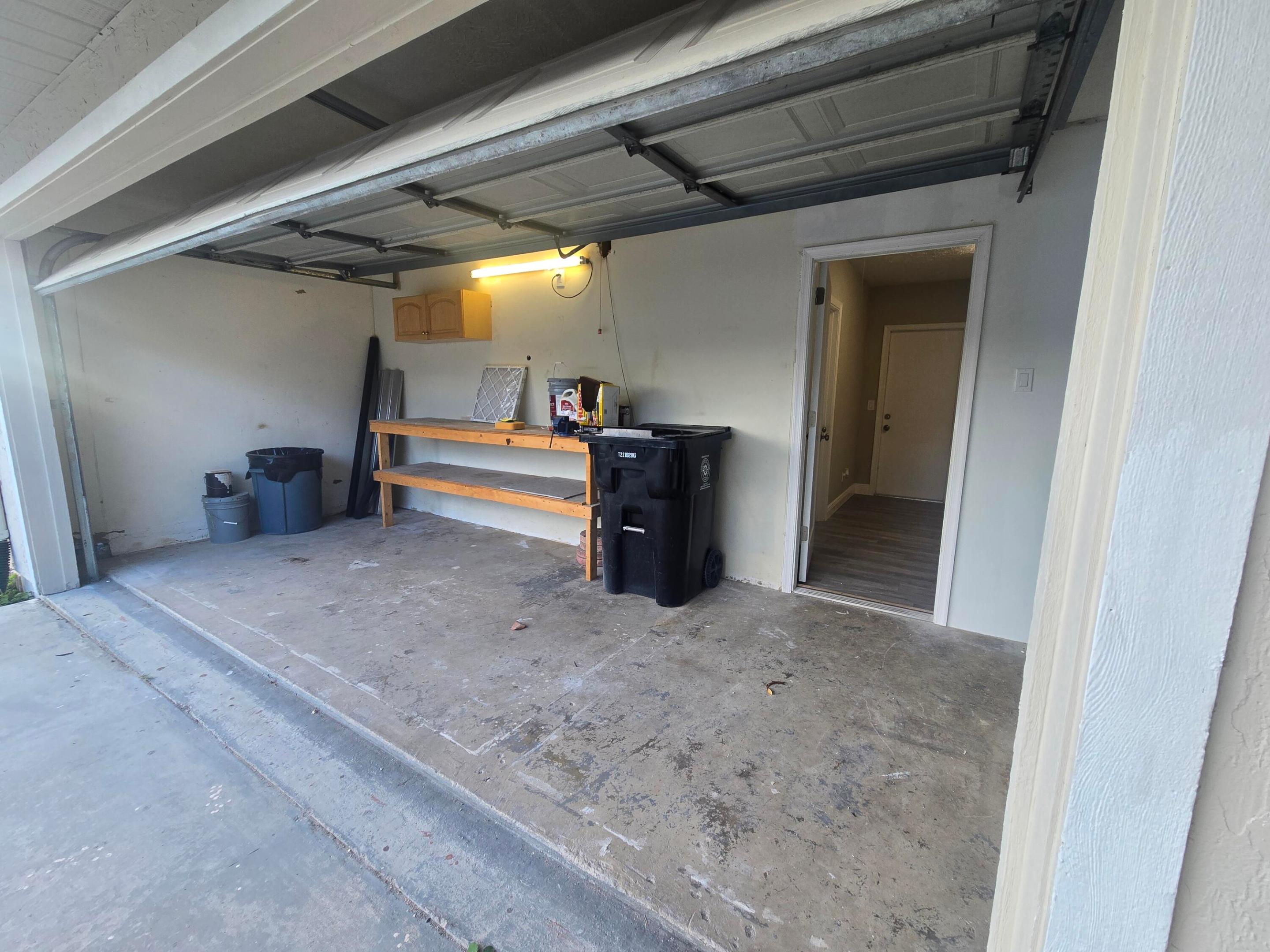 PORT ST LUCIE SECTION 6 - Residential