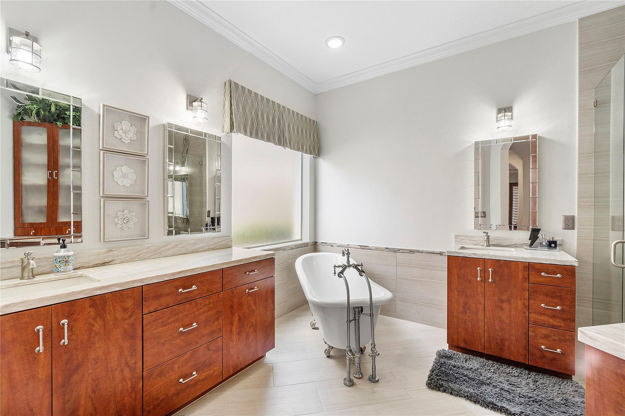 Heron Bay Central 171-23 - Residential
