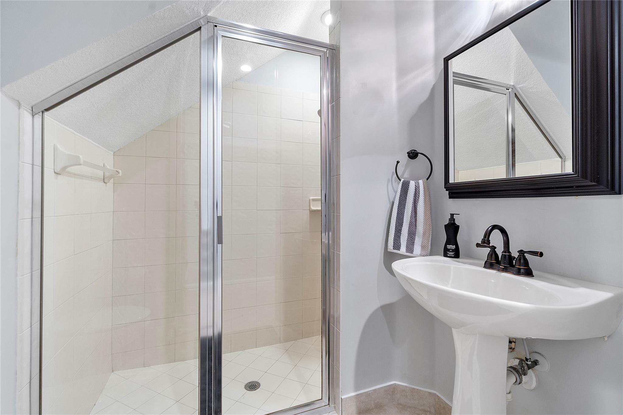Heron Bay Central 171-23 - Residential