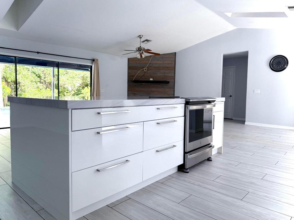 Palm Beach Country Estates - Residential Lease