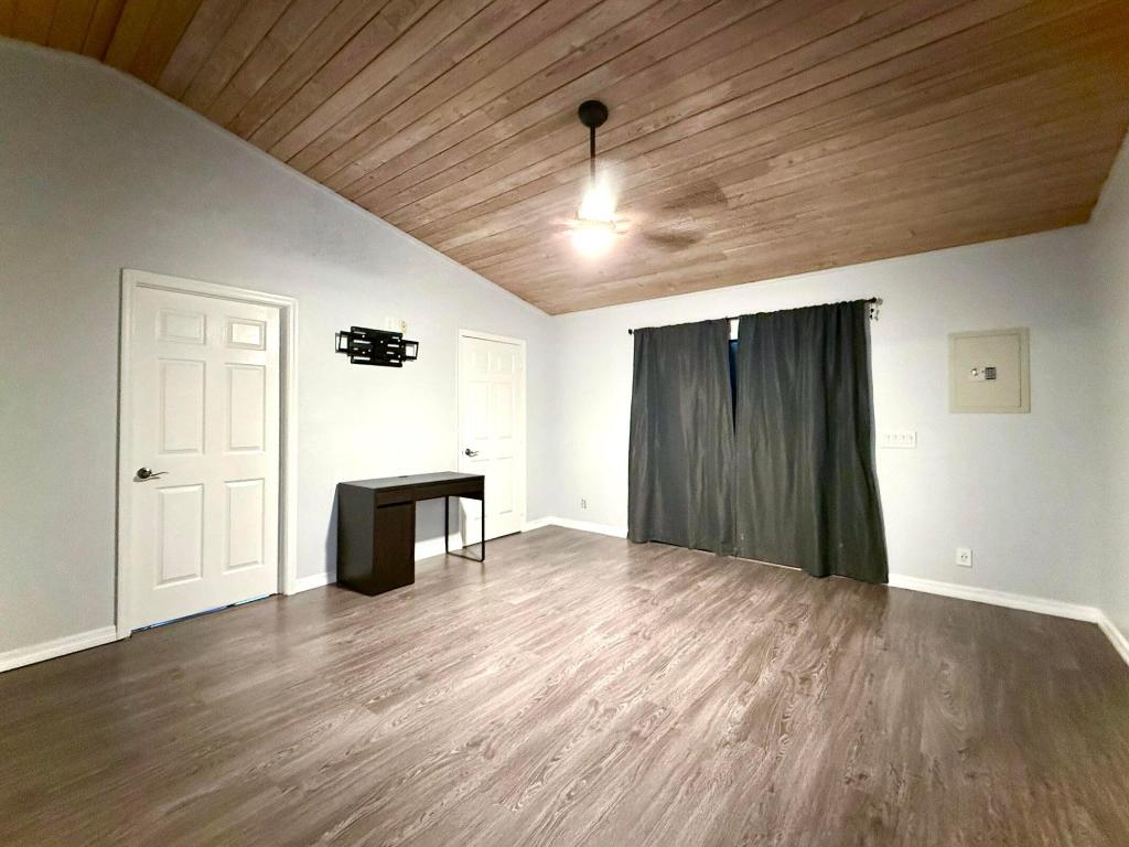 Palm Beach Country Estates - Residential Lease