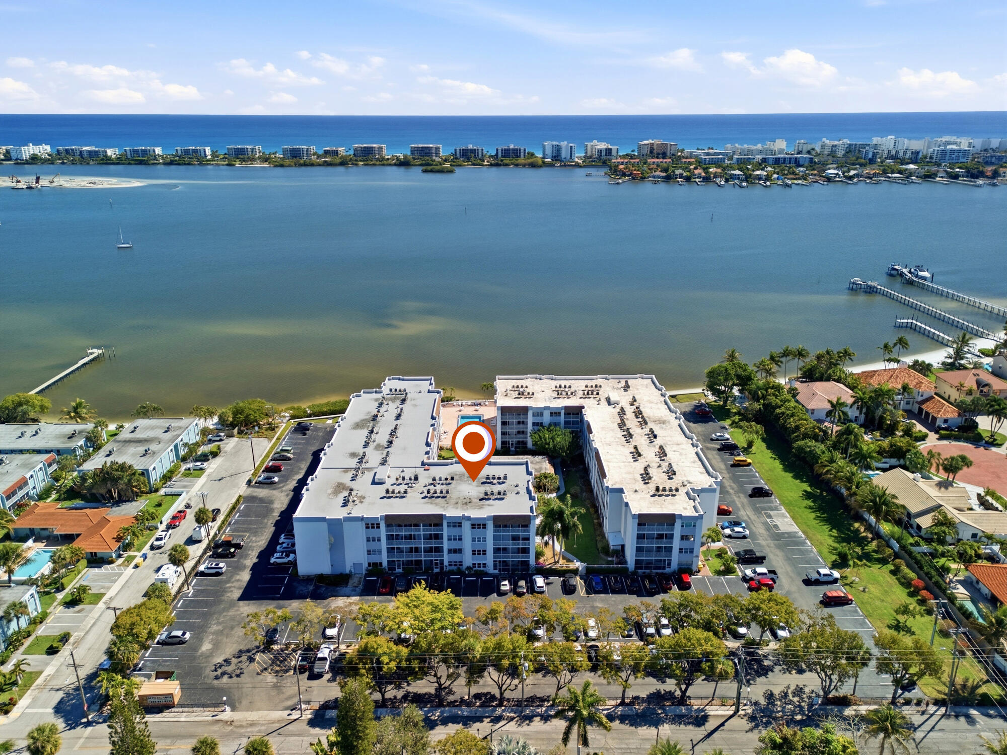 PALM LAKE 1 CONDO - Residential