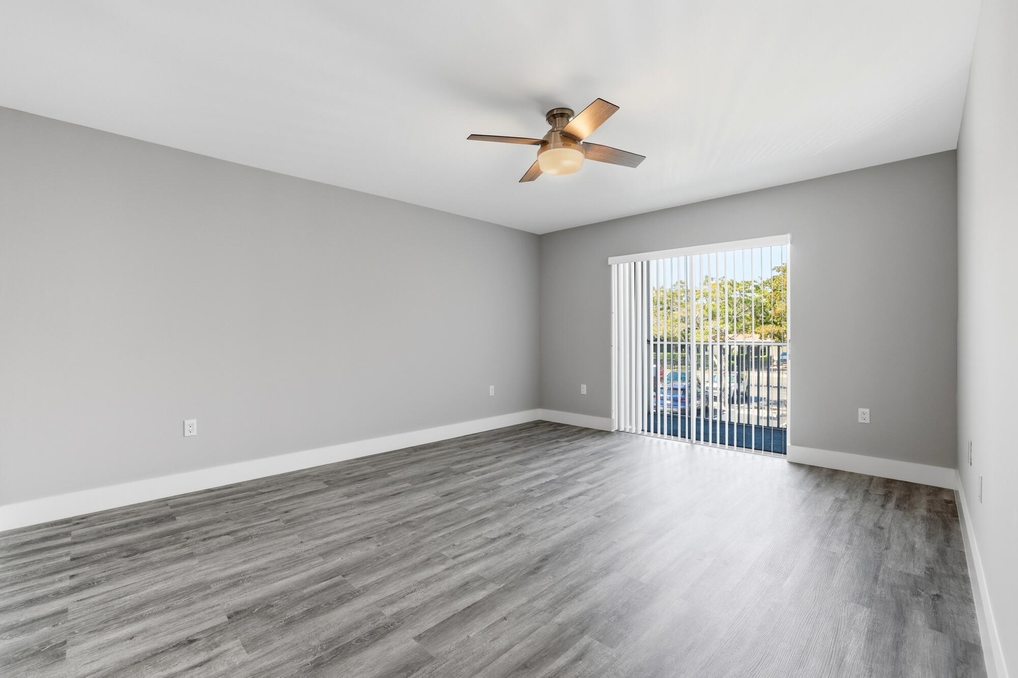 PALM LAKE 1 CONDO - Residential