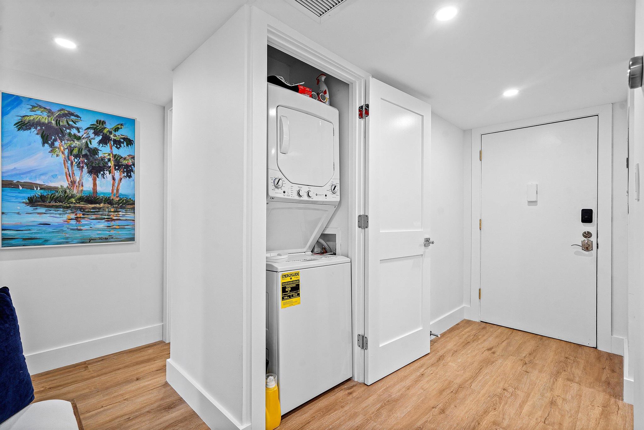 TIERRA DEL MAR CONDO - Residential Lease