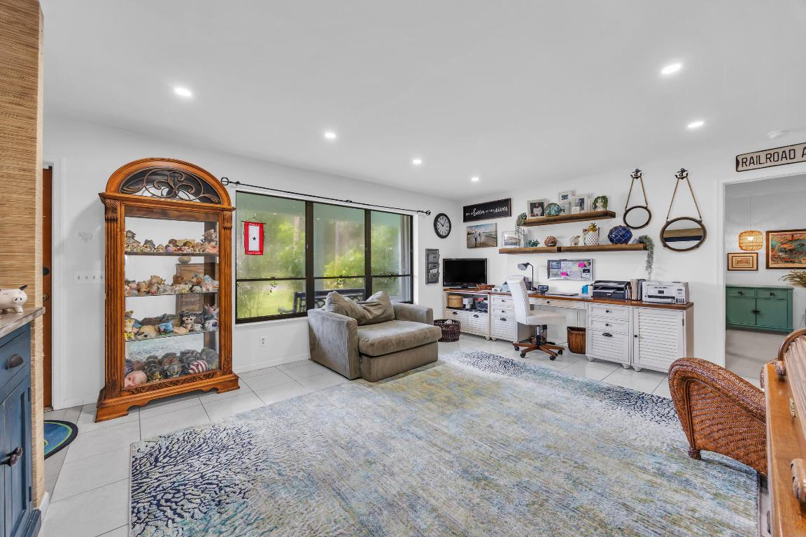 Loxahatchee River - Residential