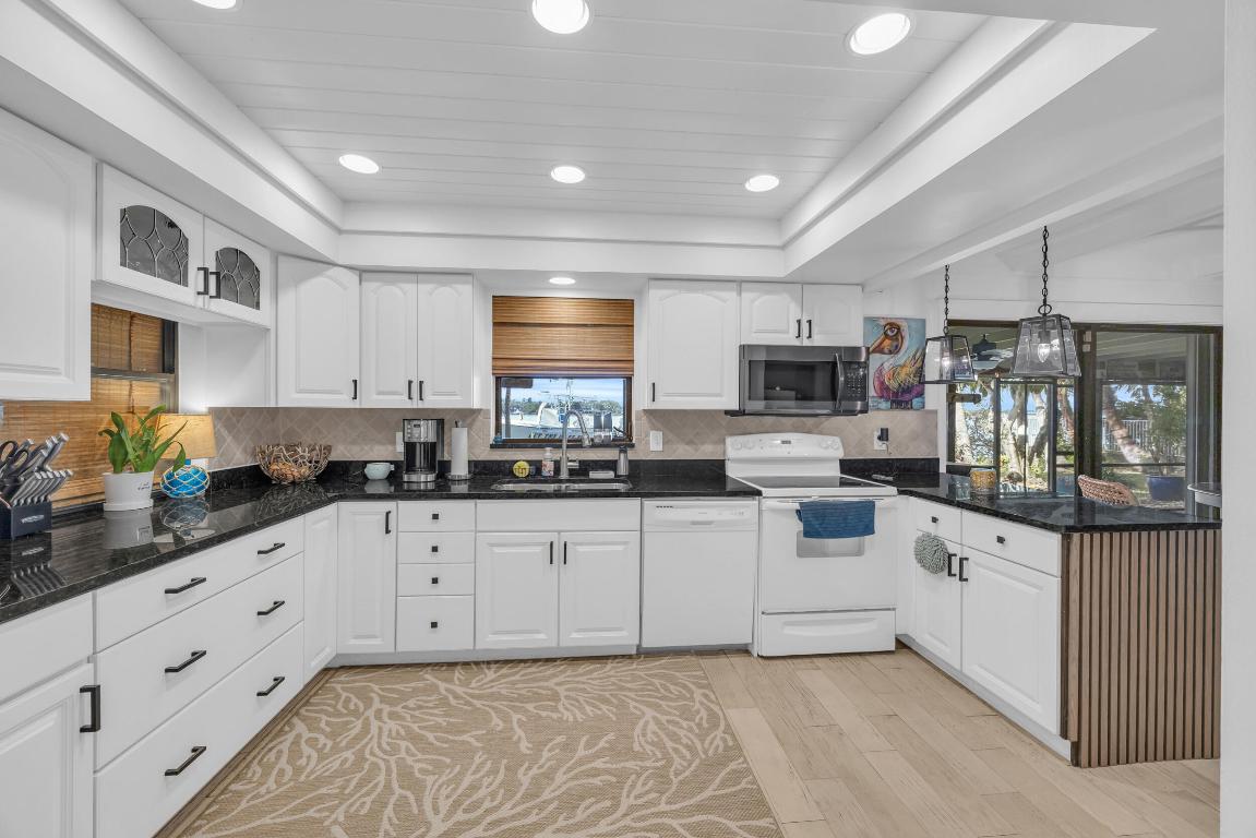 Loxahatchee River - Residential