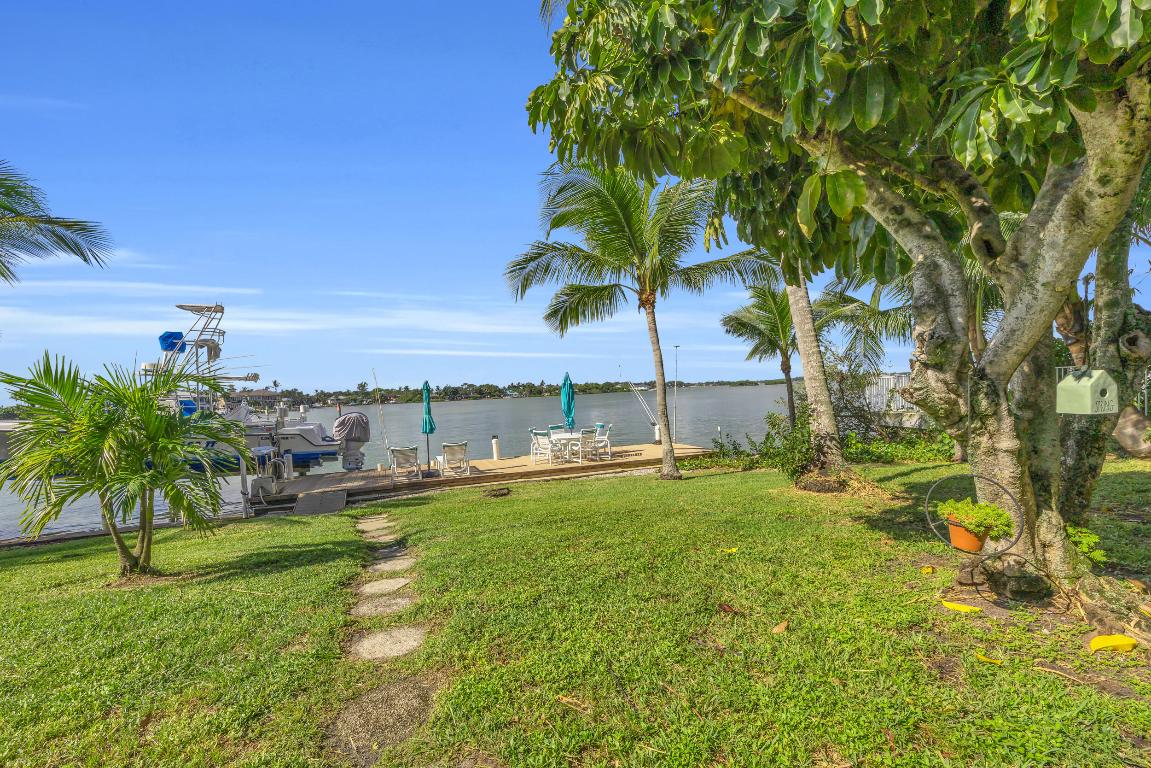Loxahatchee River - Residential