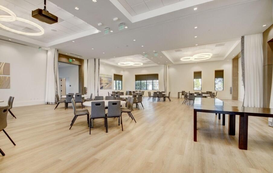 CRESSWIND PALM BEACH - Residential Lease