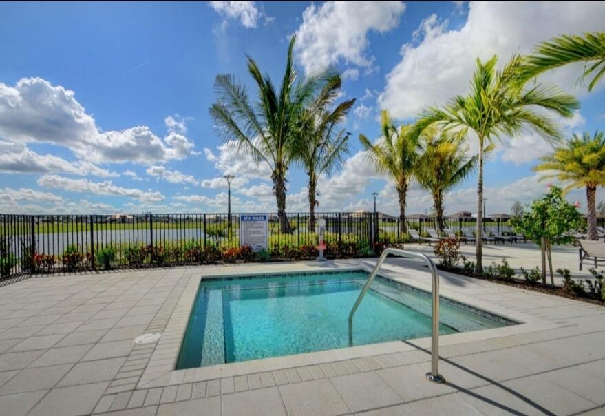 CRESSWIND PALM BEACH - Residential Lease