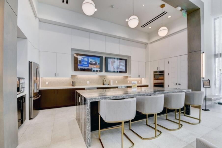 CRESSWIND PALM BEACH - Residential Lease