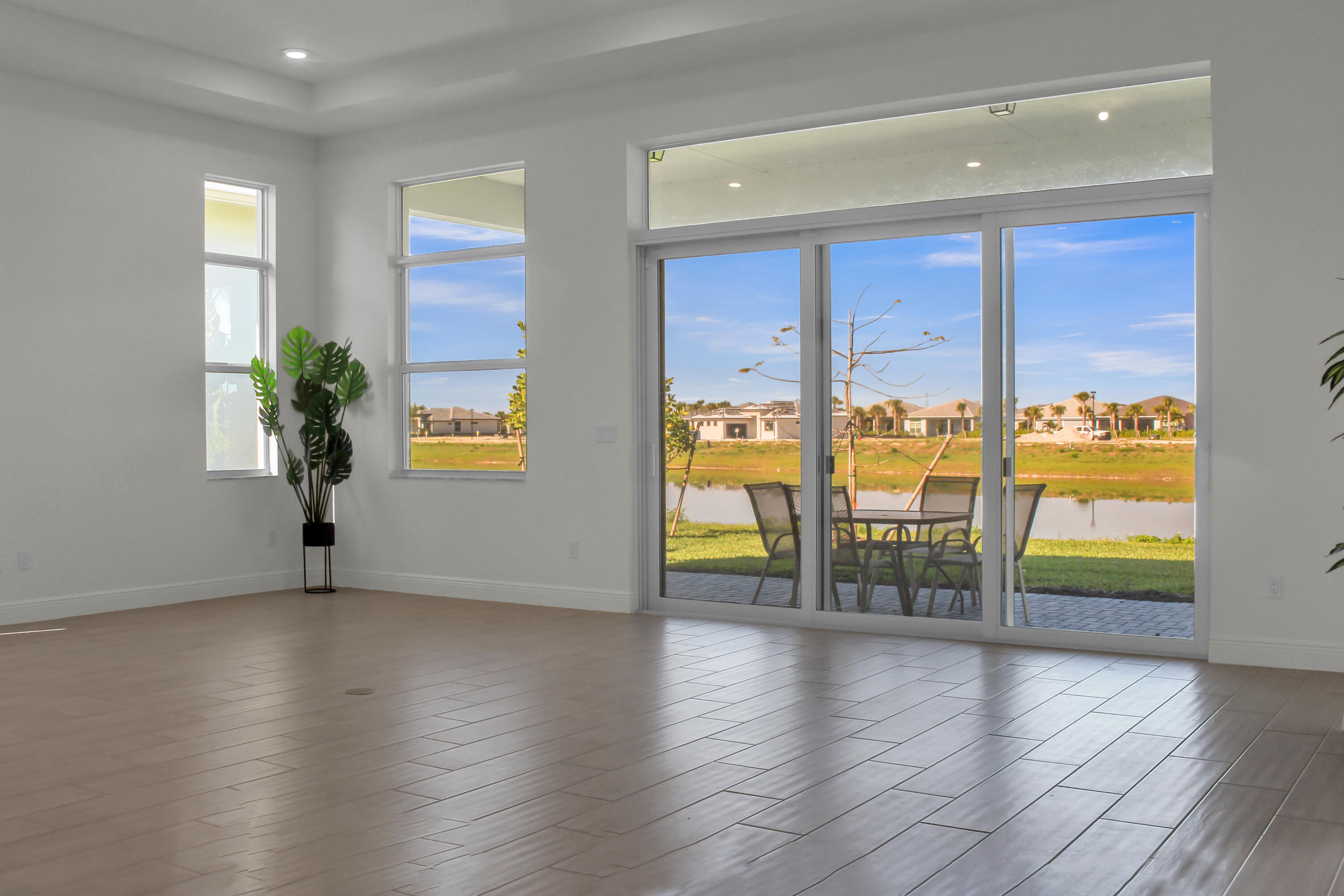 CRESSWIND PALM BEACH - Residential Lease