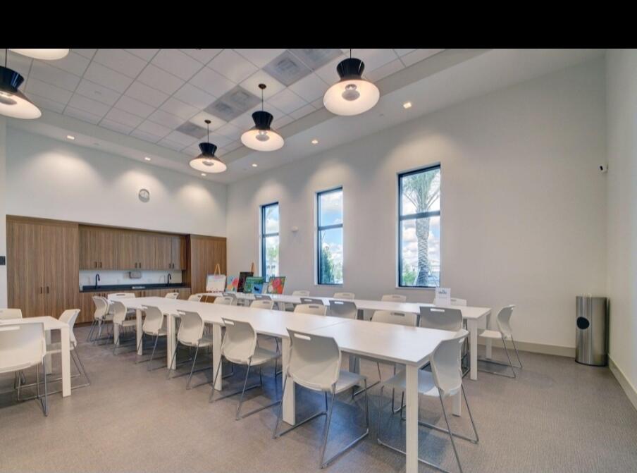CRESSWIND PALM BEACH - Residential Lease