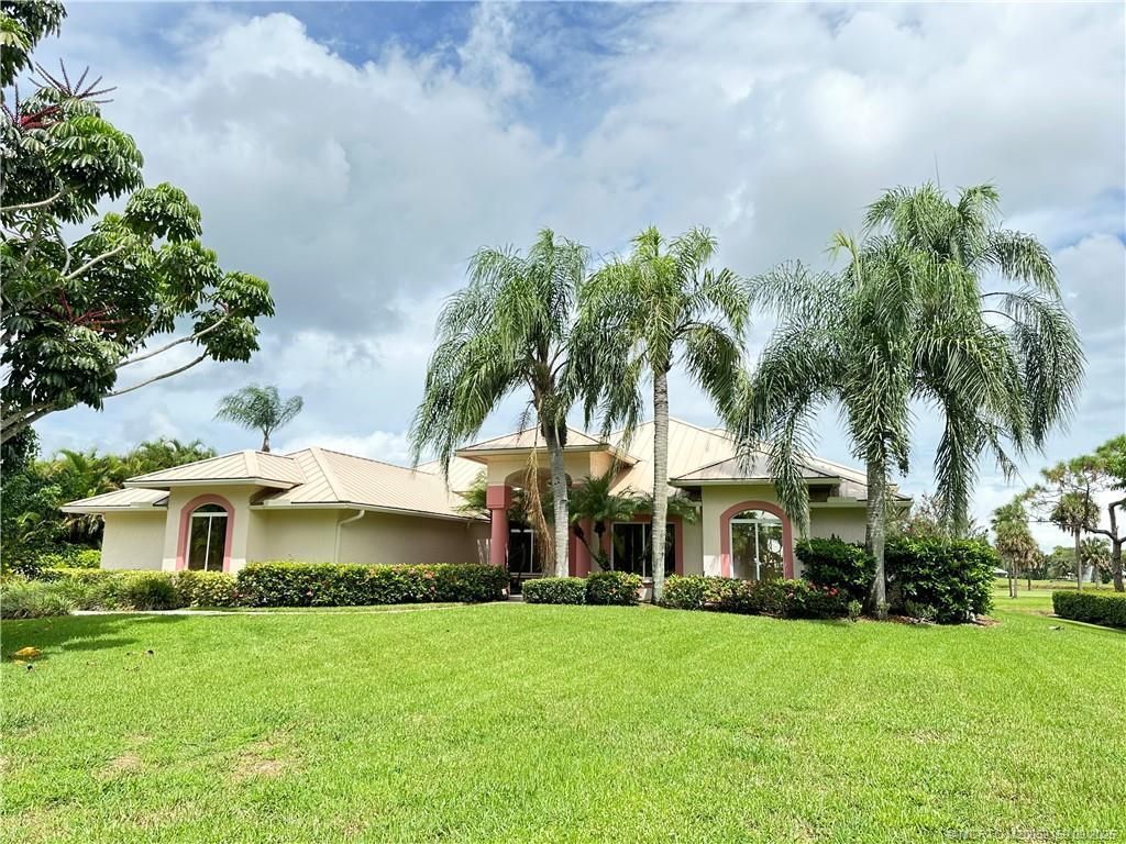 Photo of 4515 SW Bimini Circle S, Palm City, FL 34990 (MLS # R11126149)