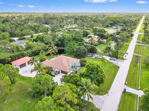 A home in Loxahatchee