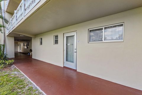 A home in Lake Worth