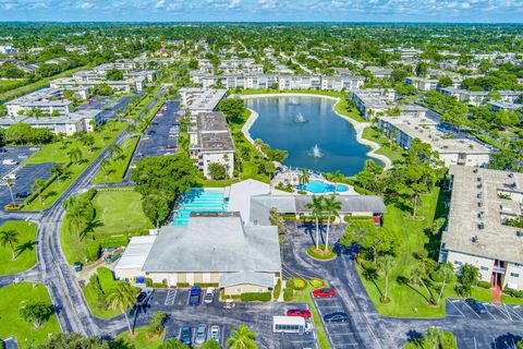 A home in Lake Worth