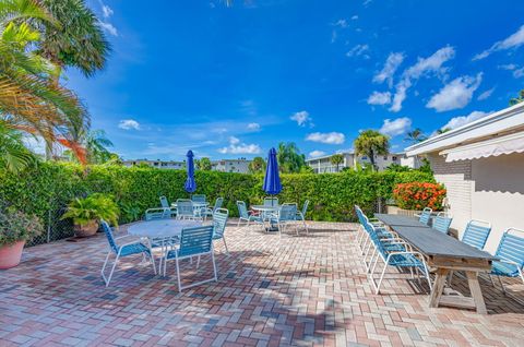 A home in Lake Worth