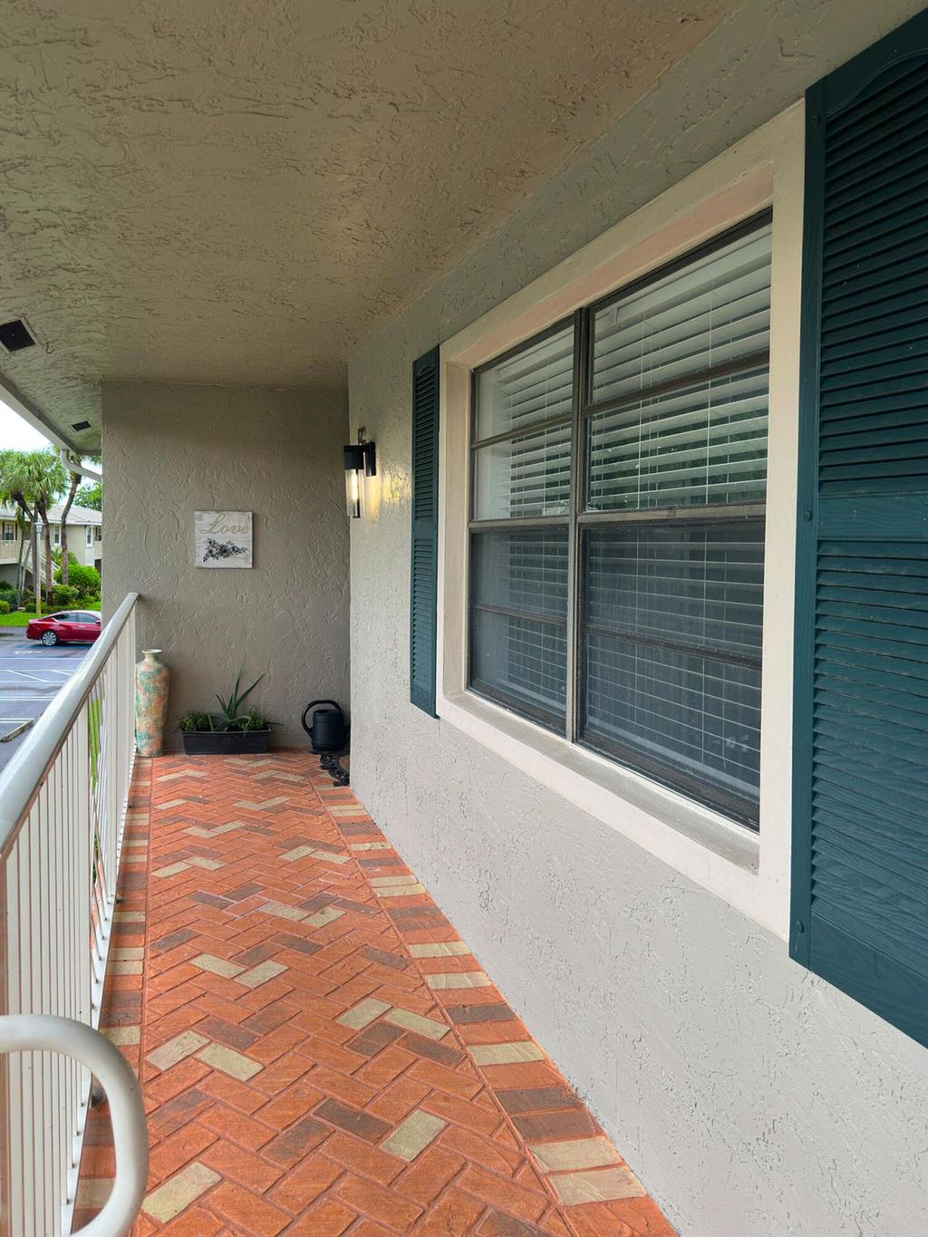 Photo of 50 Stratford Lane #B, Boynton Beach, FL 33436 (MLS # R11121885)
