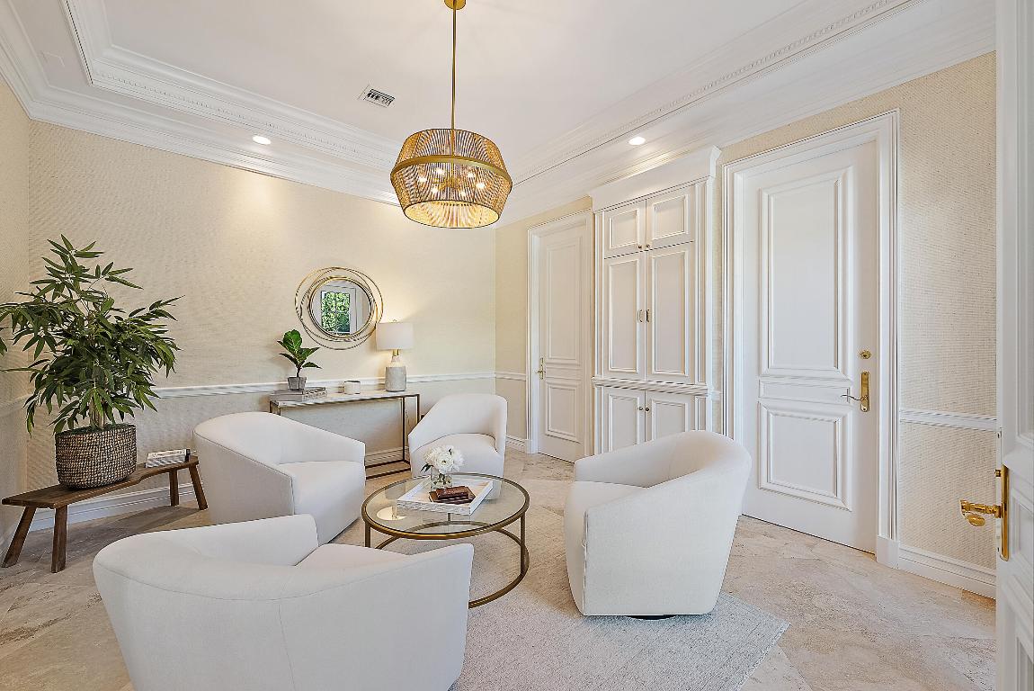 Royal Park - Residential