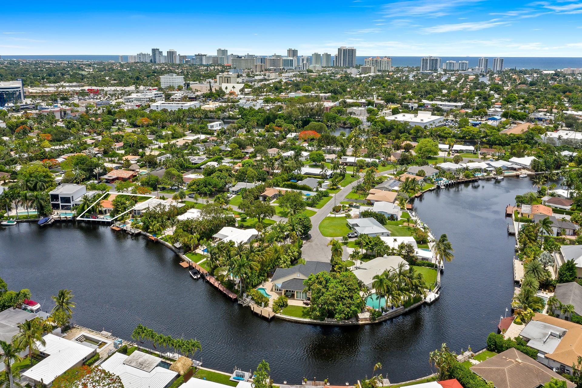 2807 Coral Shores Dr