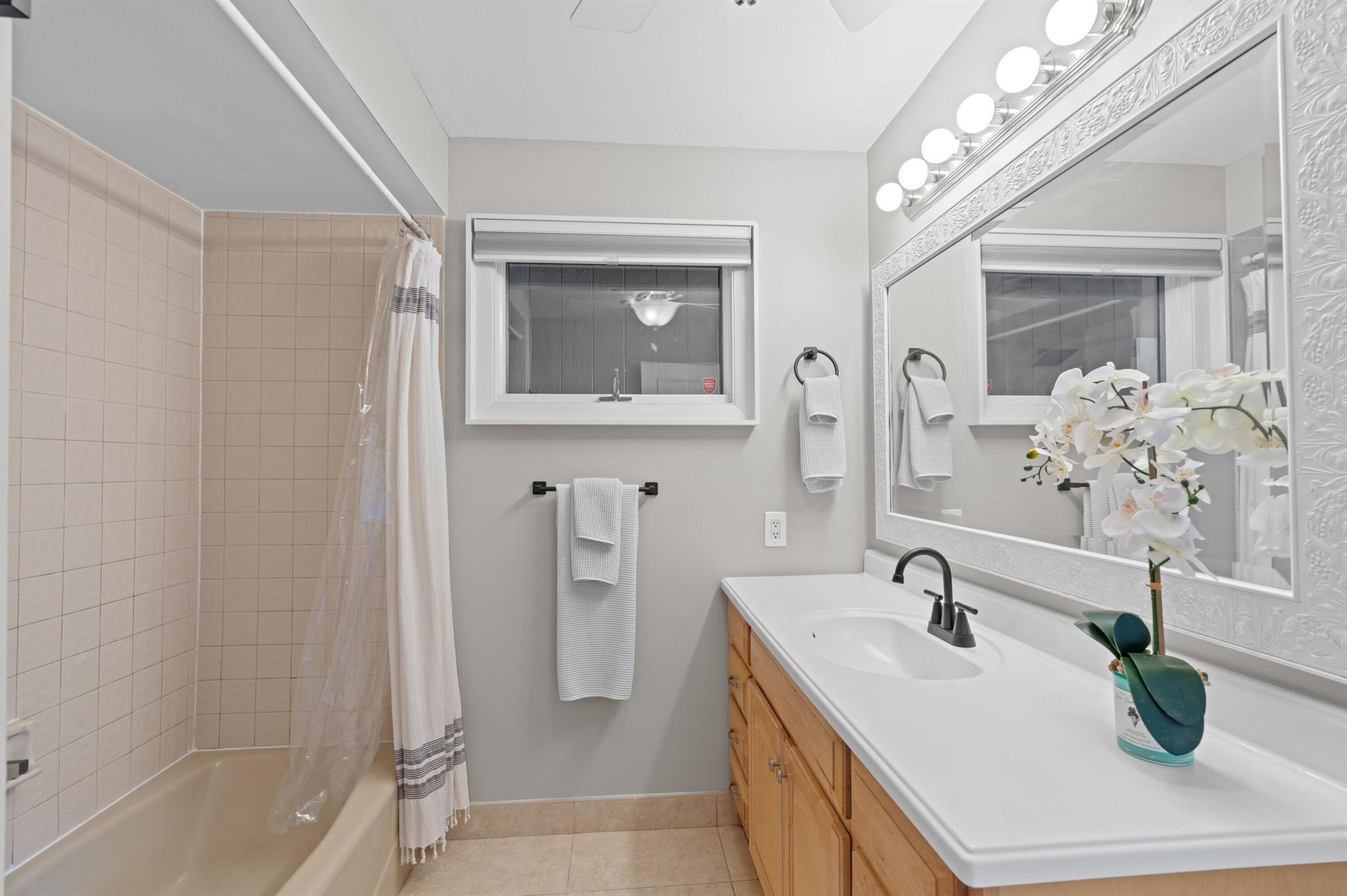 HIDDEN VALLEY SEC 4 - Residential