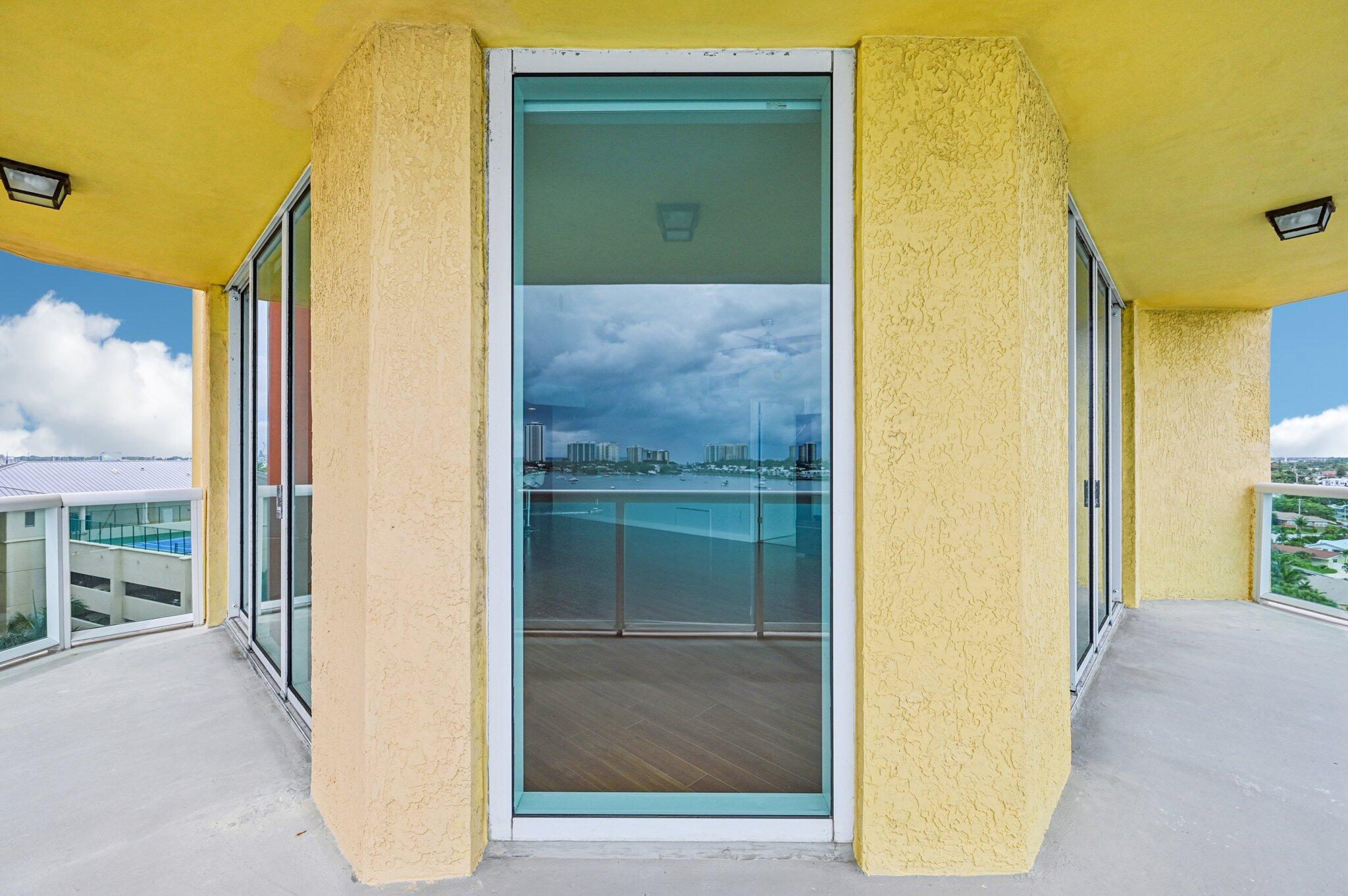 MARINA GRANDE RIVIERA BEA - Residential