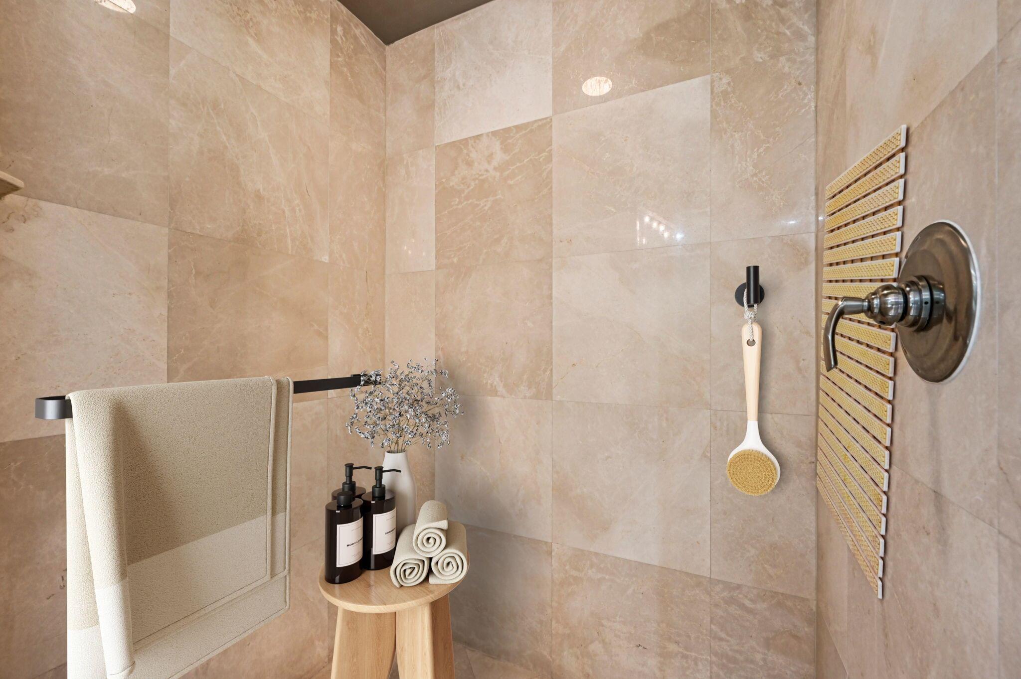 MARINA GRANDE RIVIERA BEA - Residential