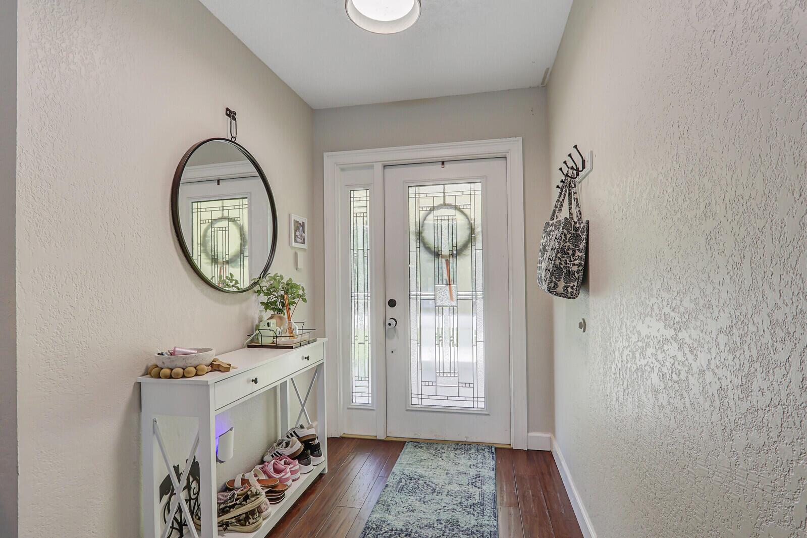 1817 SW Open View Drive