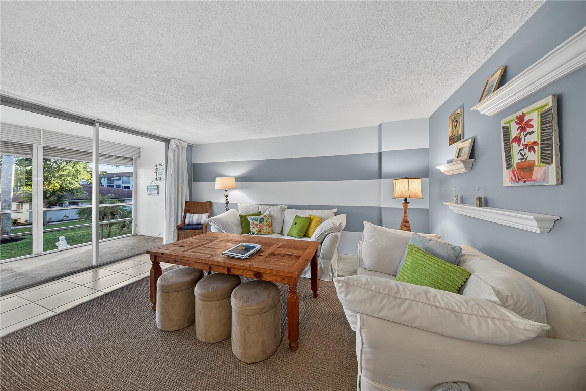 400 SE 10th Street 211