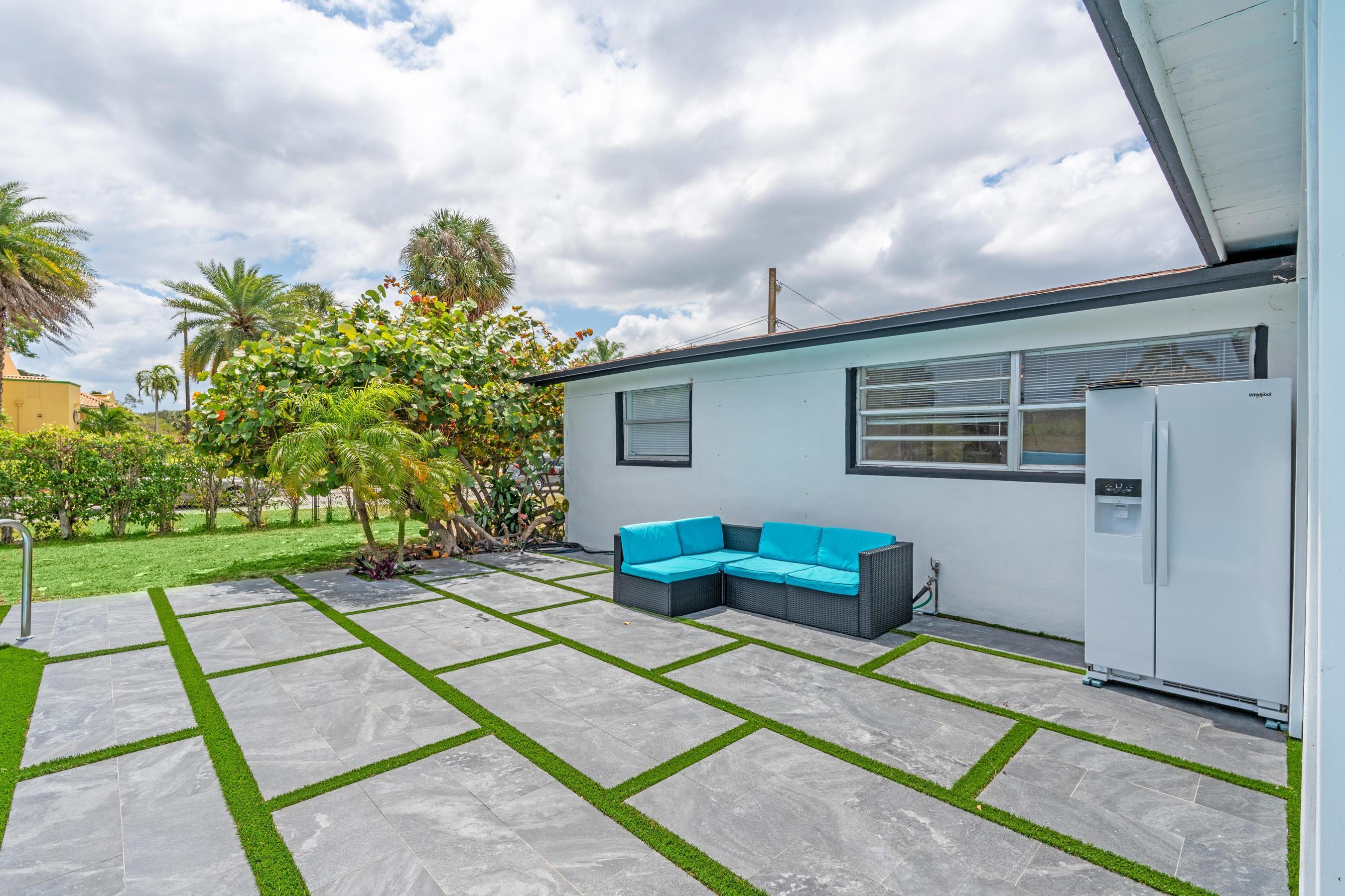 WESTFIELD AT WPB - Residential