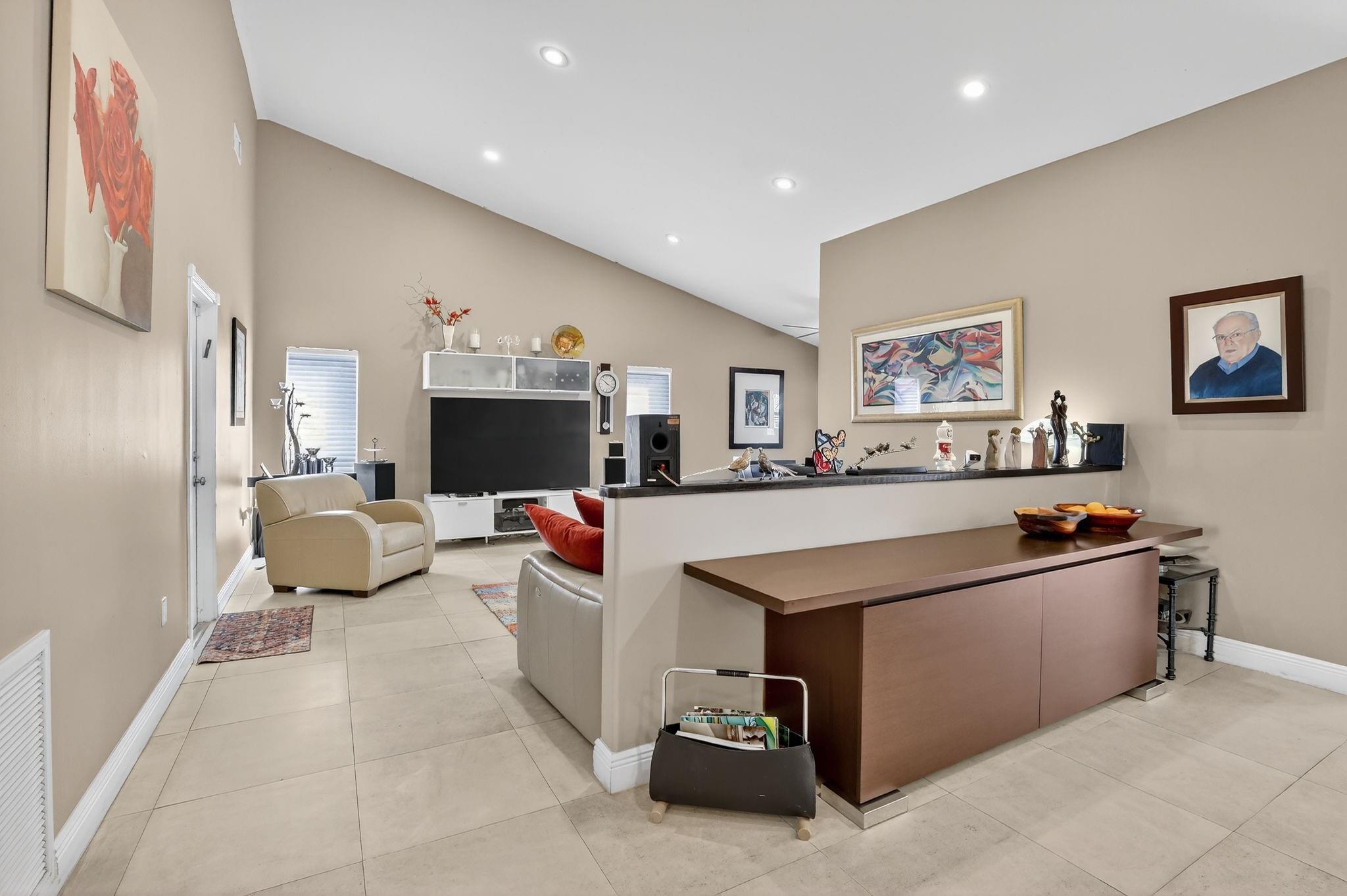 WOODBRIDGE - Residential