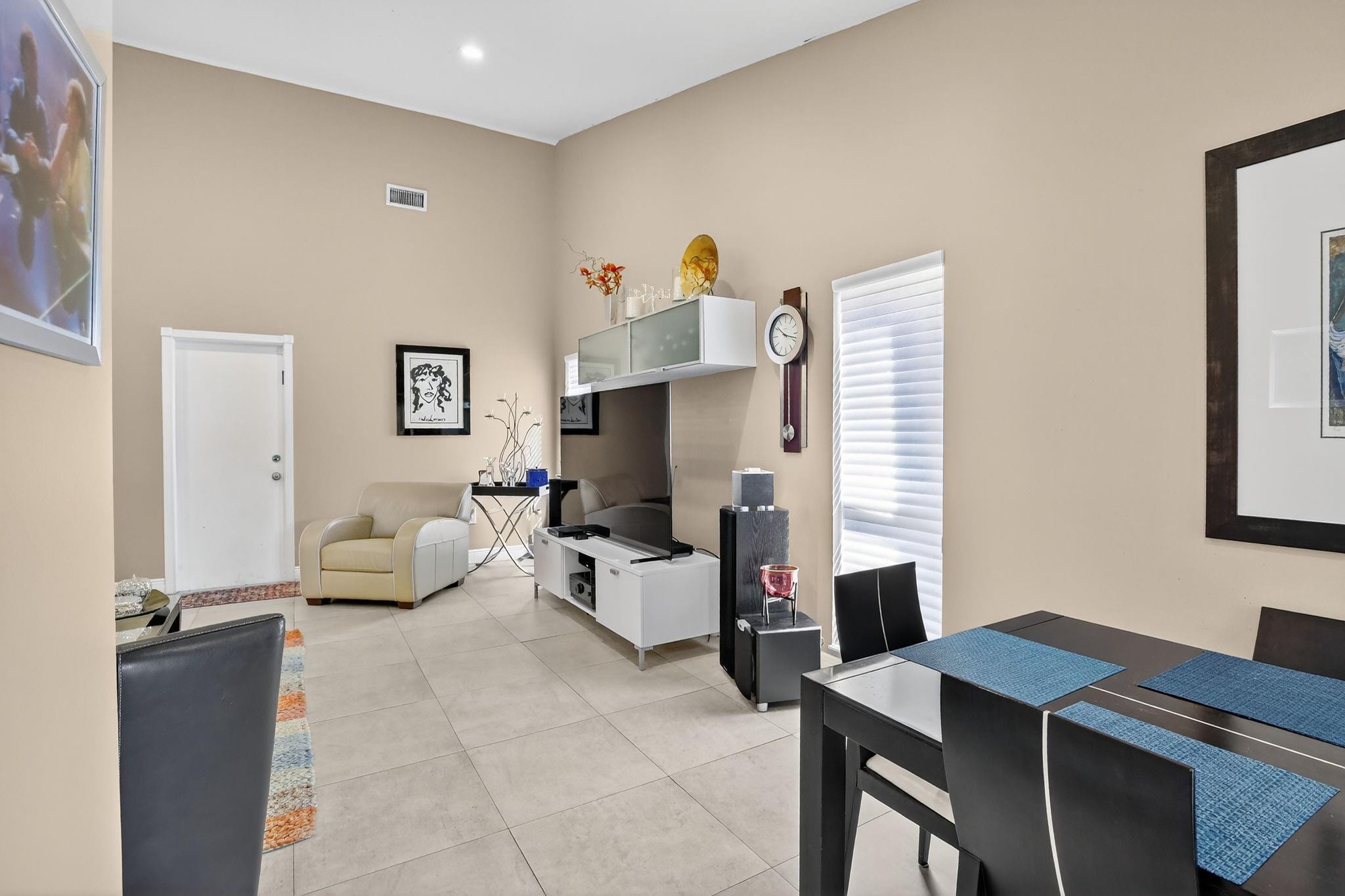 WOODBRIDGE - Residential