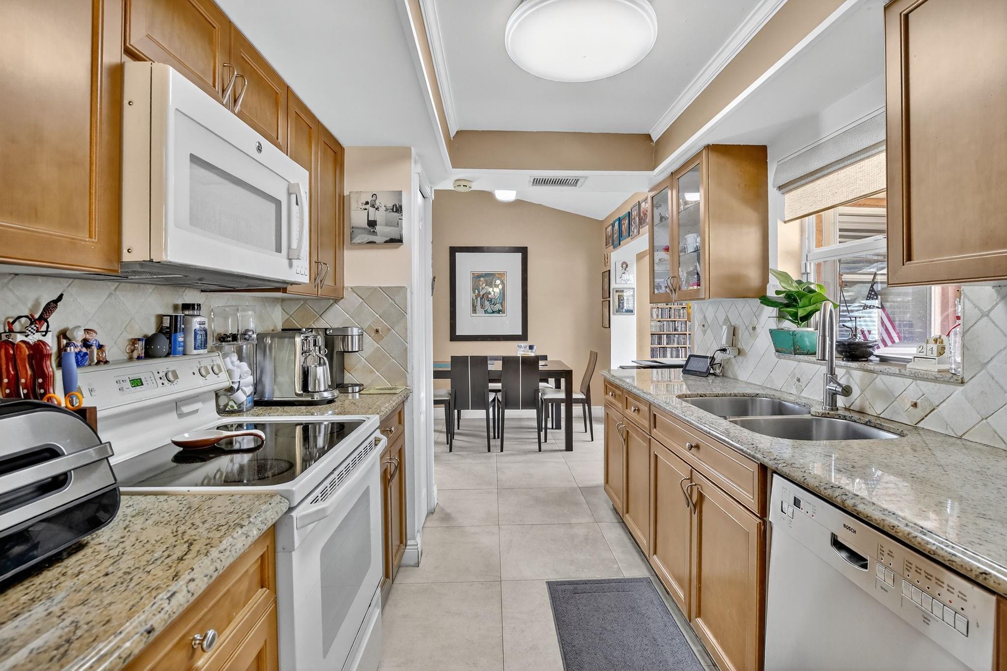 WOODBRIDGE - Residential