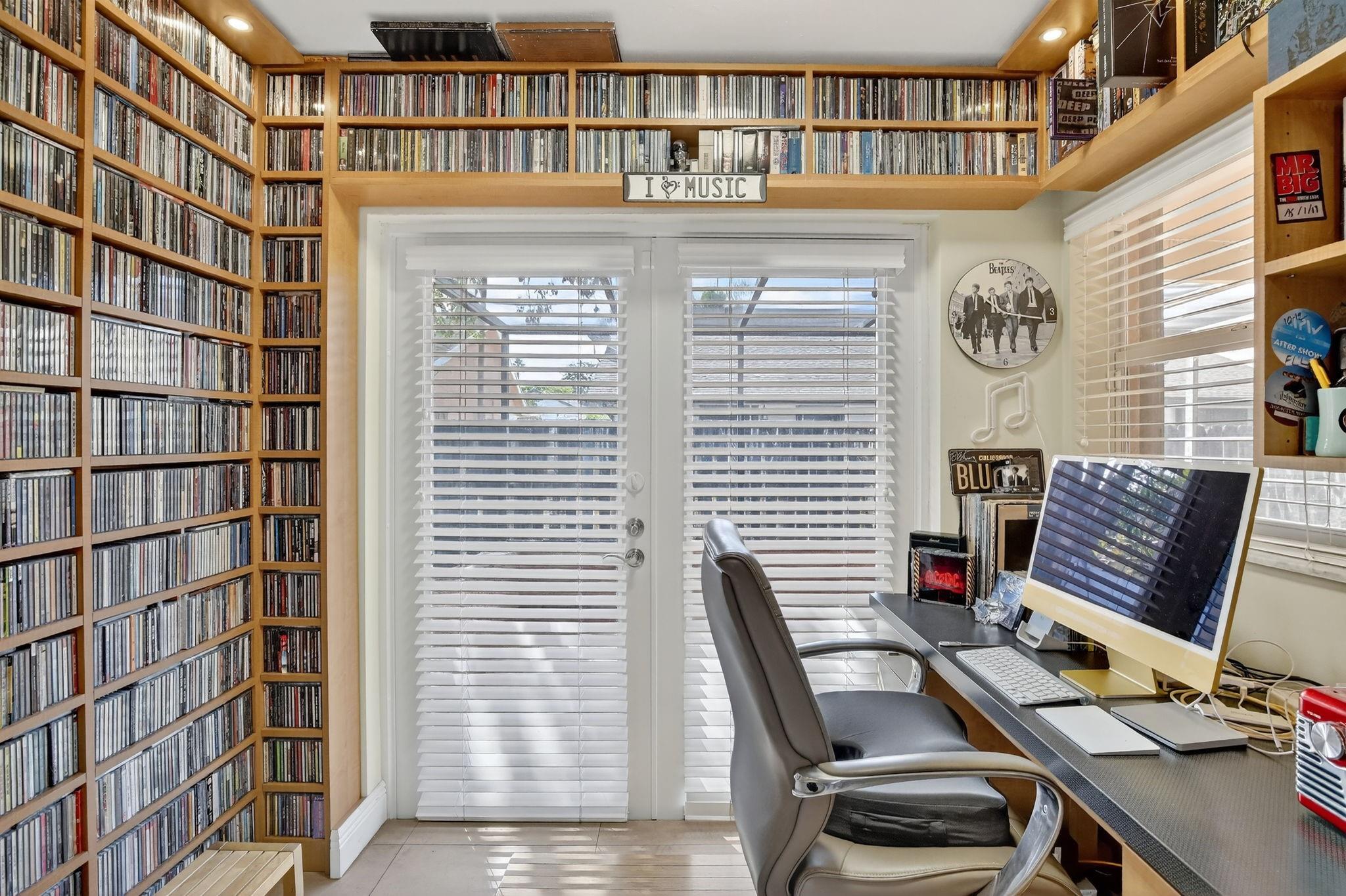 WOODBRIDGE - Residential