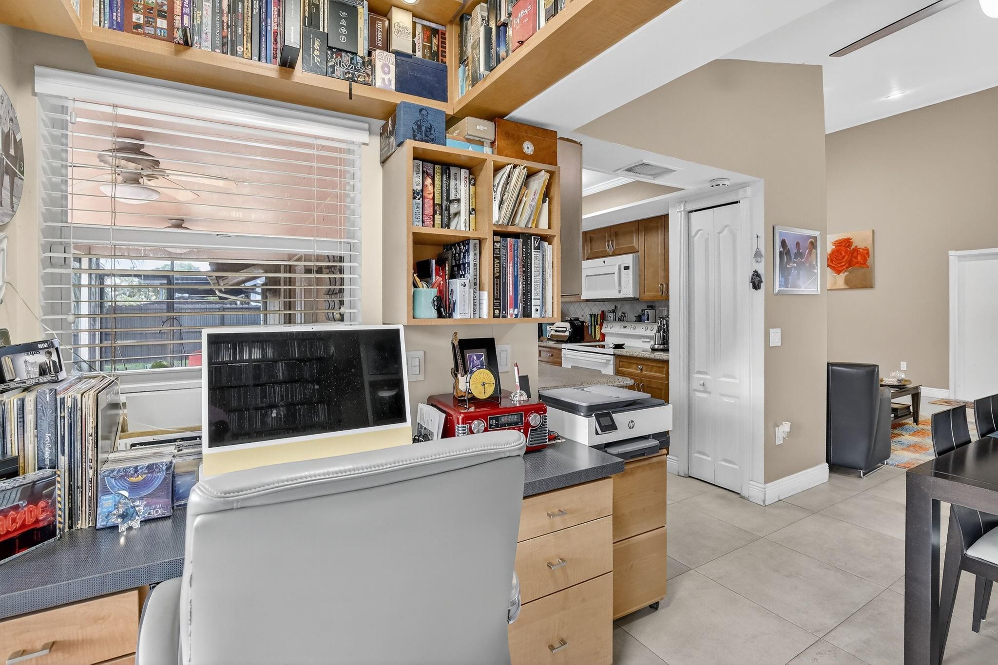 WOODBRIDGE - Residential