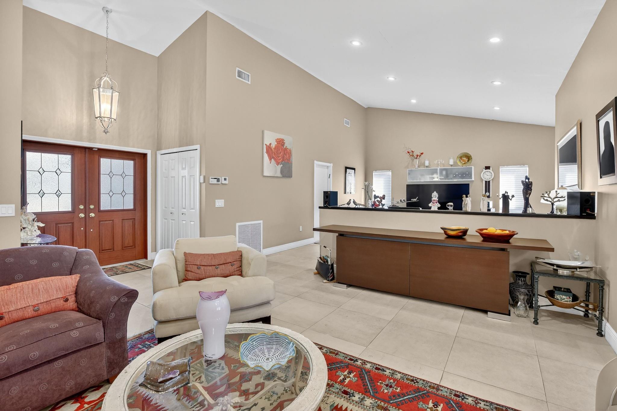 WOODBRIDGE - Residential