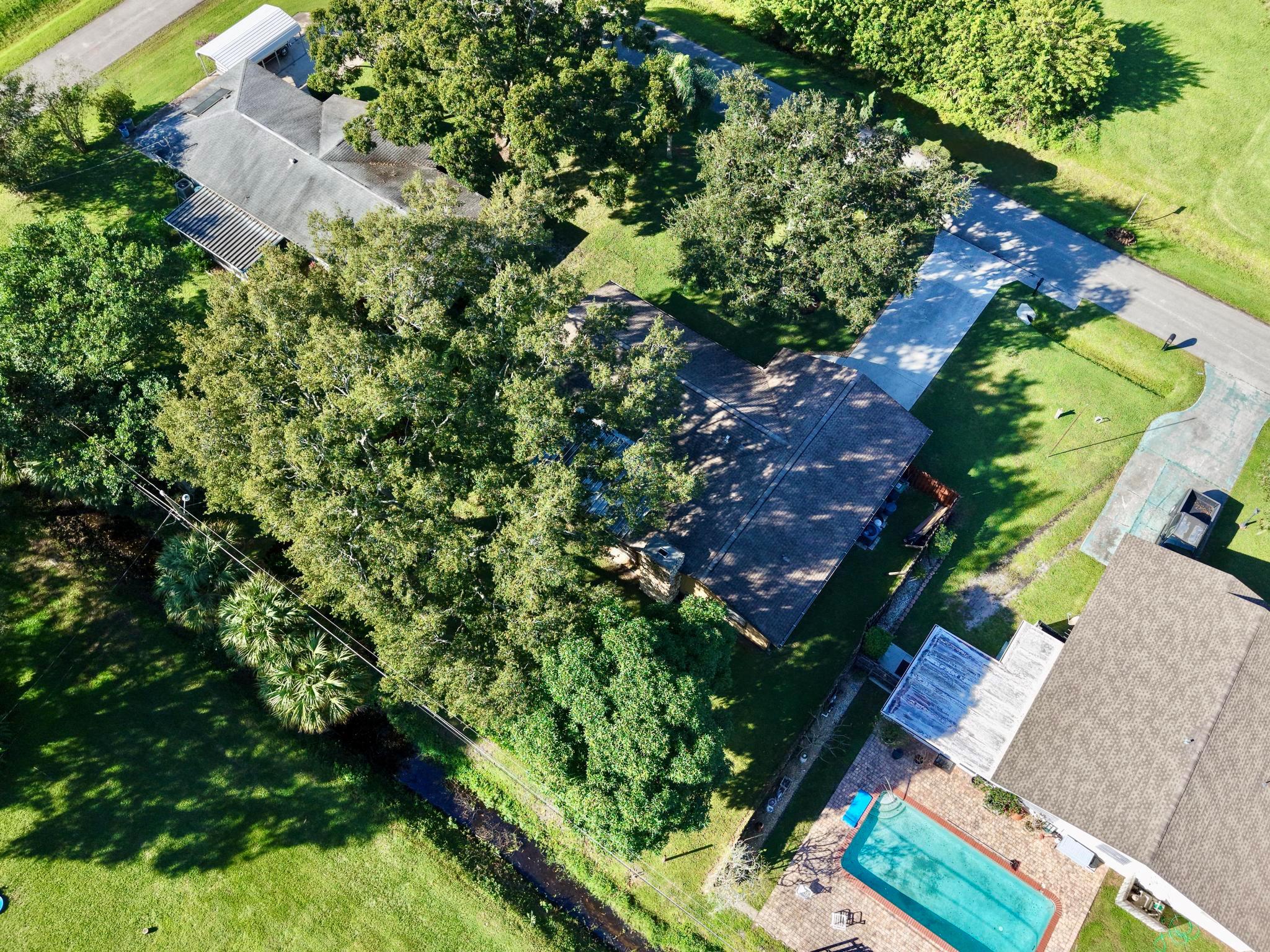 CARDINAL GLADES - Residential