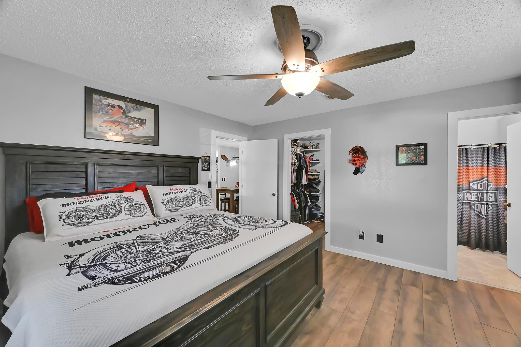 CARDINAL GLADES - Residential