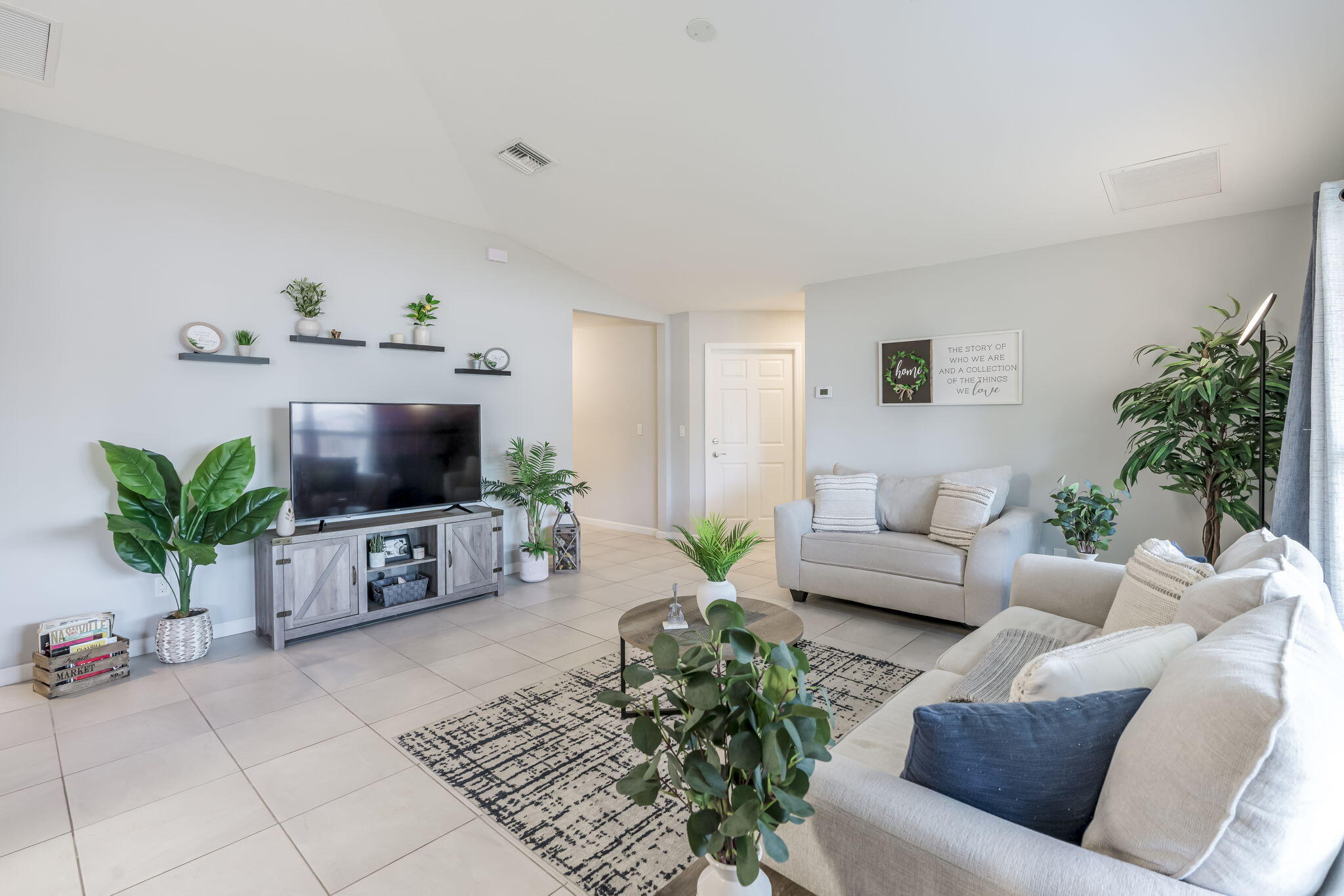 PORT ST LUCIE SECTION 25 - Residential