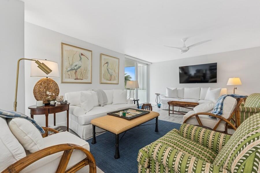 Coastal House - Residential