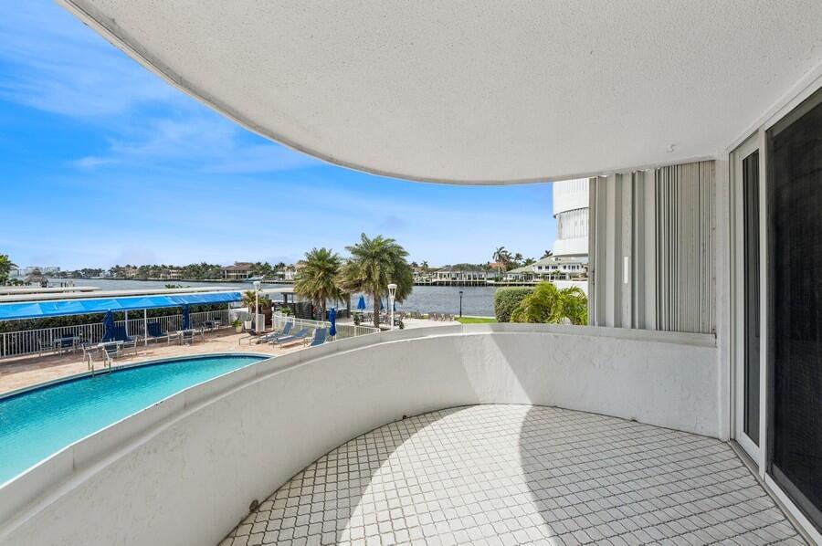 Coastal House - Residential