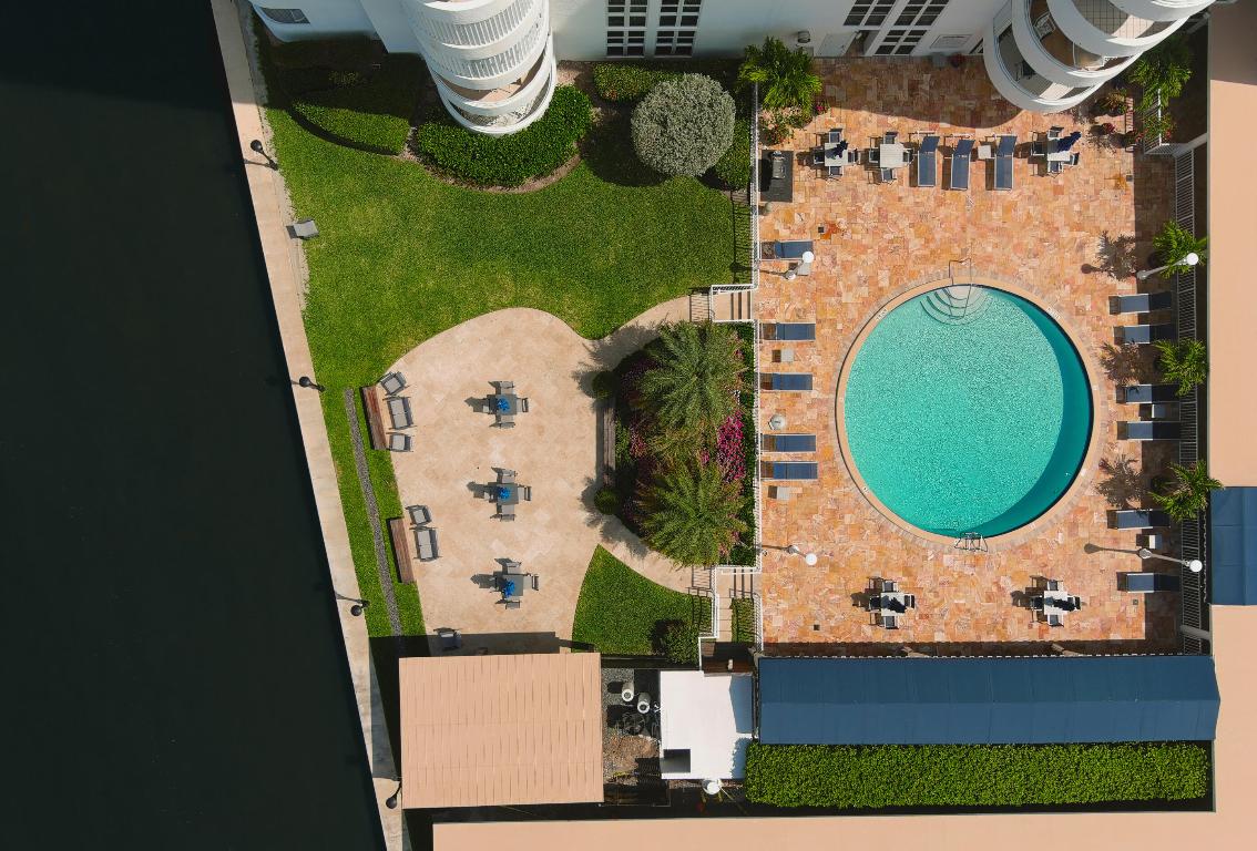 Coastal House - Residential