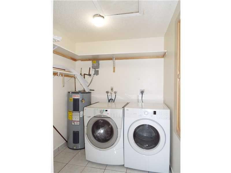 Springtree Lakes 79-12 B - Residential Lease