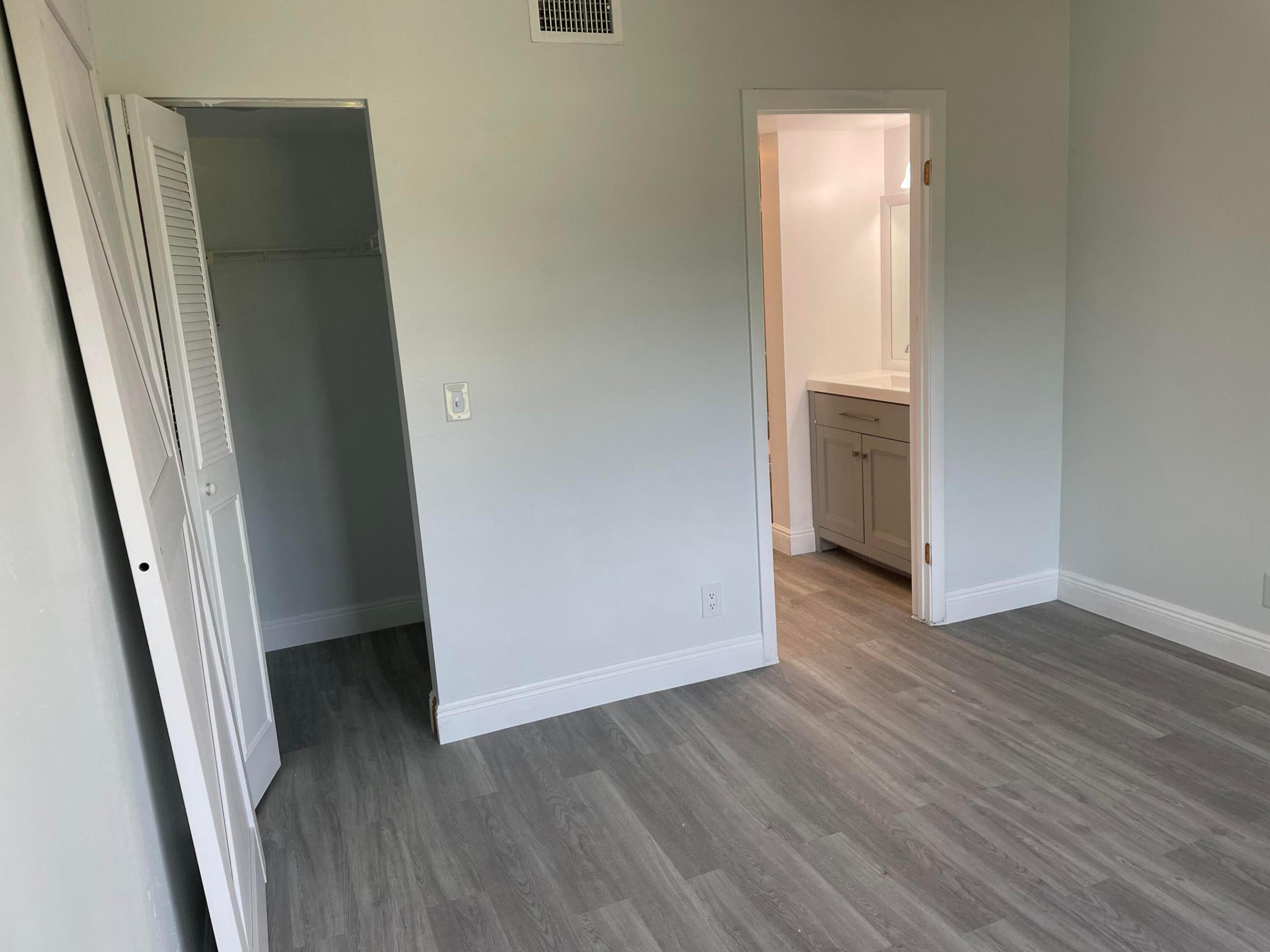 LUCERNE LAKES GOLF COLONY - Residential Lease