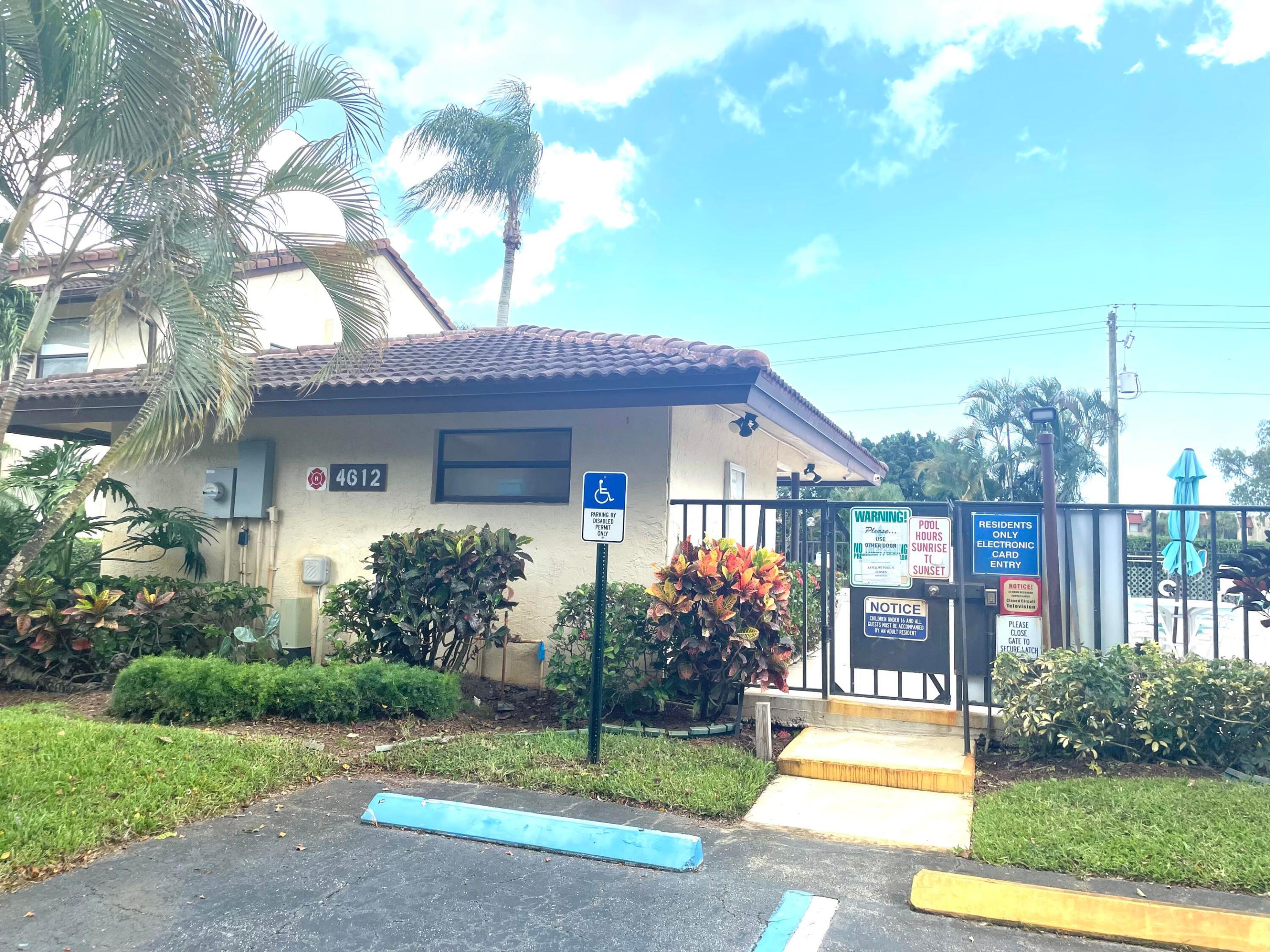 LUCERNE LAKES GOLF COLONY - Residential Lease