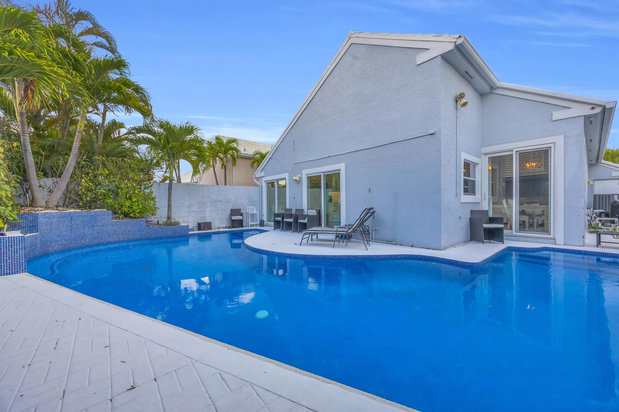 BARCLAY CLUB AT PGA NATL - Residential Lease